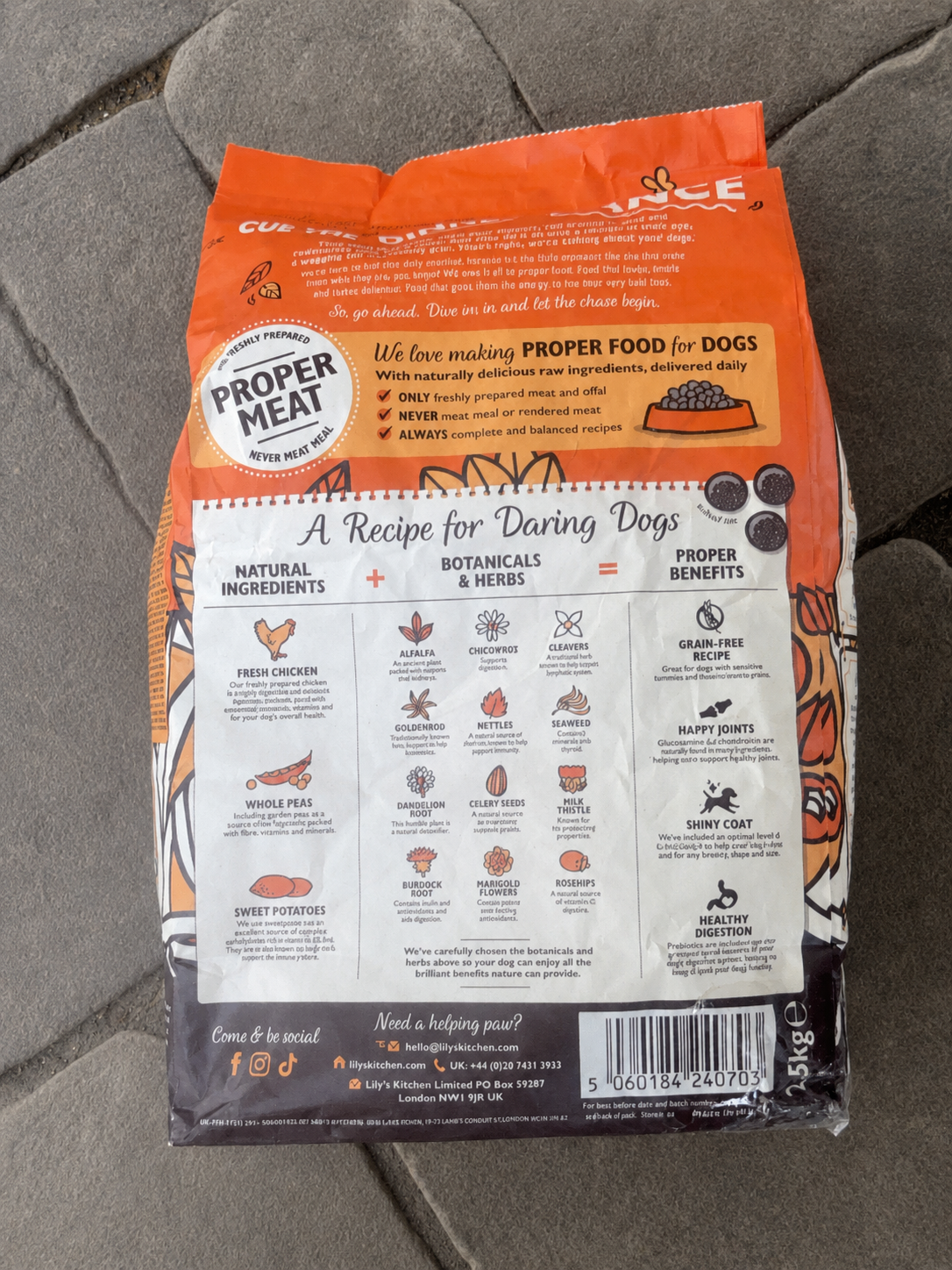 Lily’s Kitchen Countryside Casserole Chicken & Duck Adult Dog Food 2.5kg
